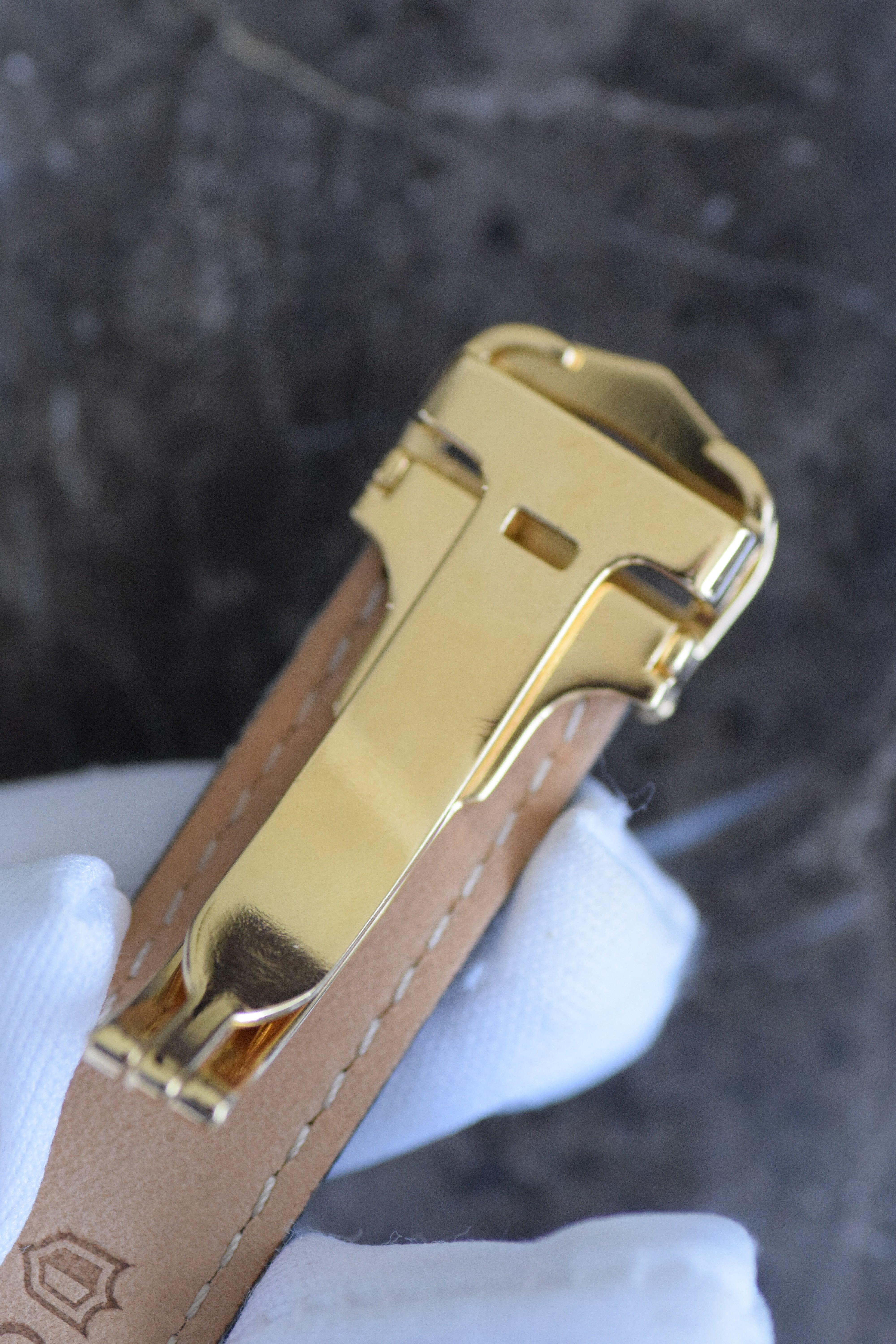 CARTIER カルティエ マストタンク LMサイズ オパラン クォーツ