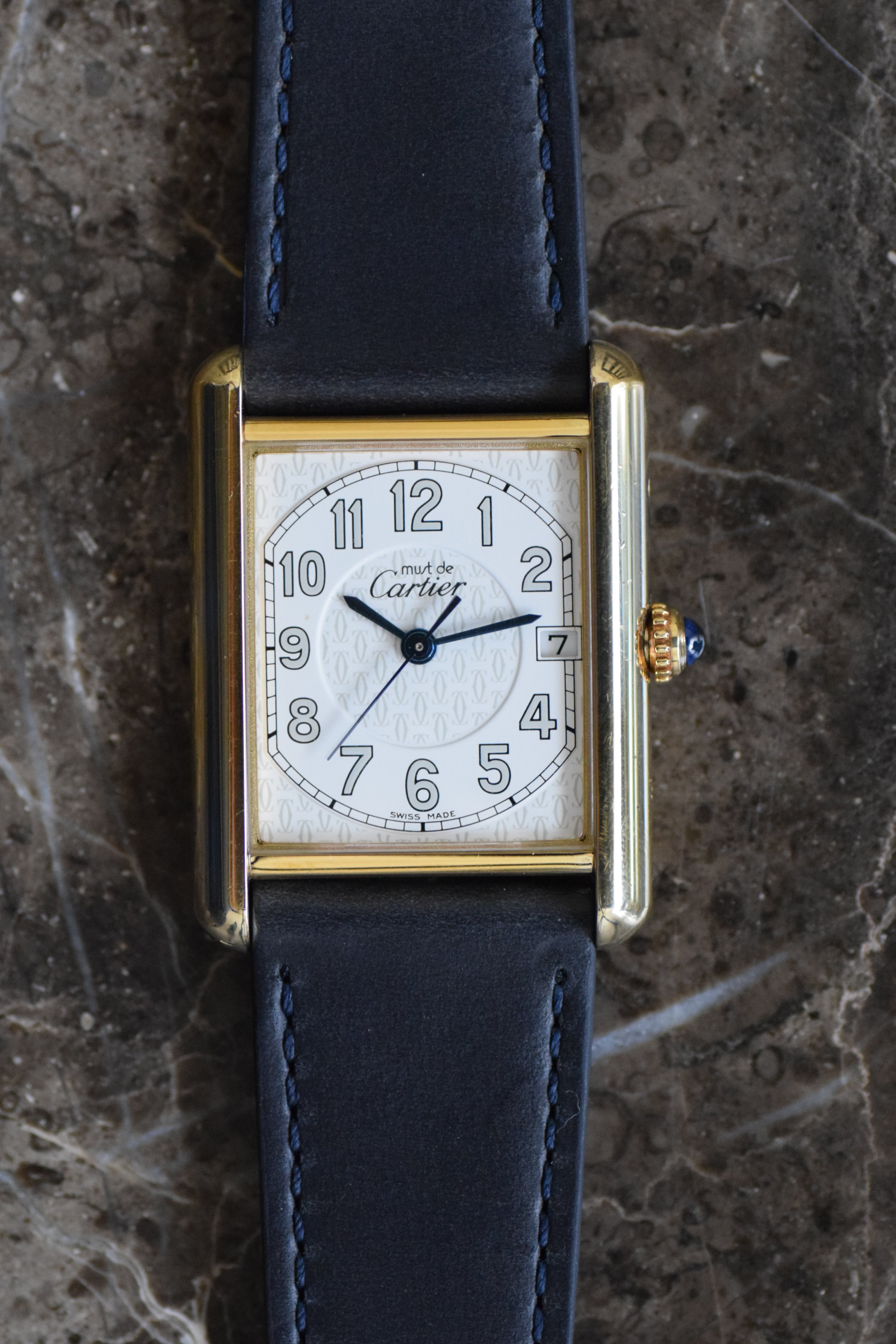 廃盤マスト ドゥ カルティエ タンク ヴィンテージウォッチ アラビア XLサイズ 純銀に18Kヴェルメイユ