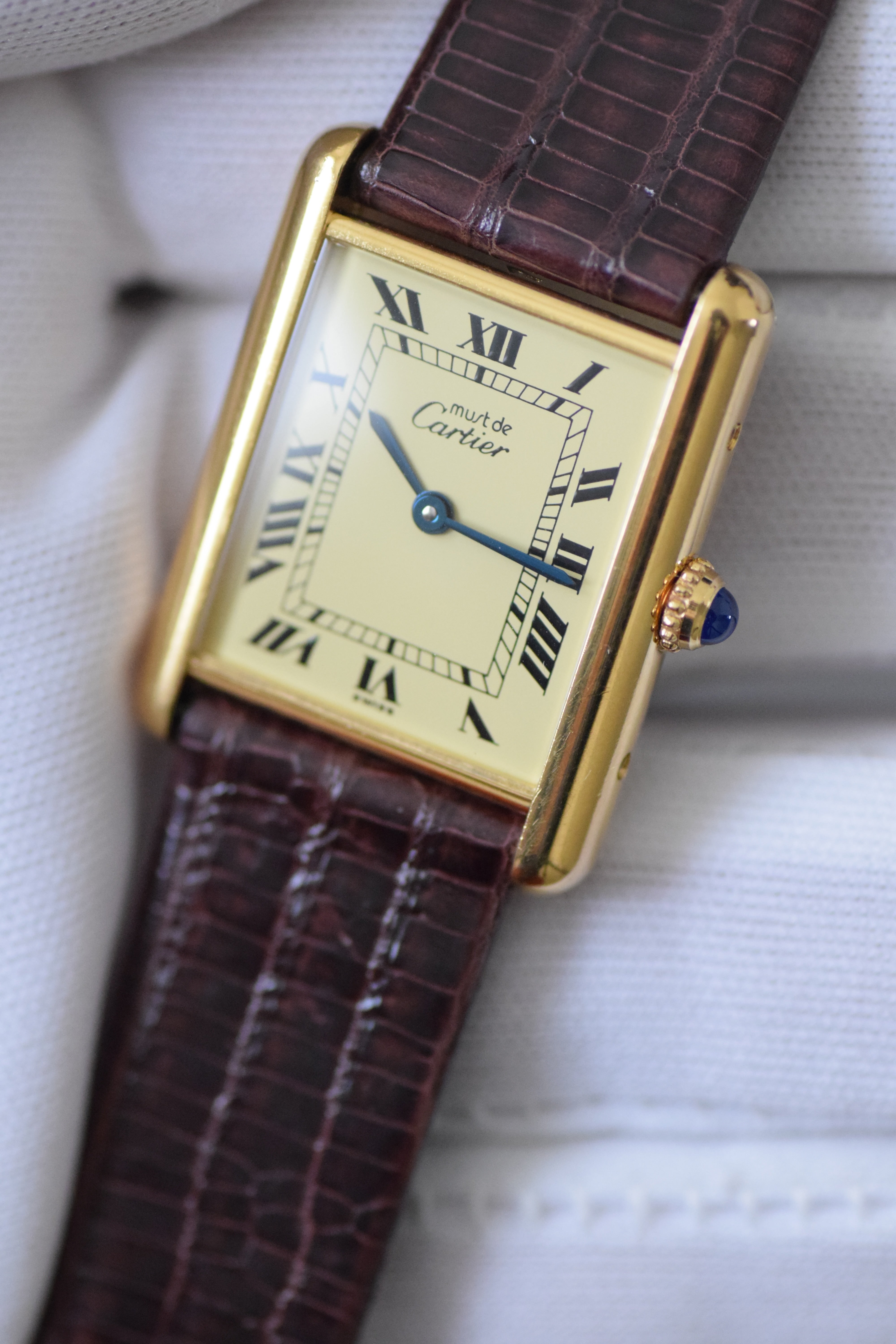 廃盤マスト ドゥ カルティエ タンク(マストタンク) ヴィンテージウォッチ アイボリー LMサイズ クオーツ