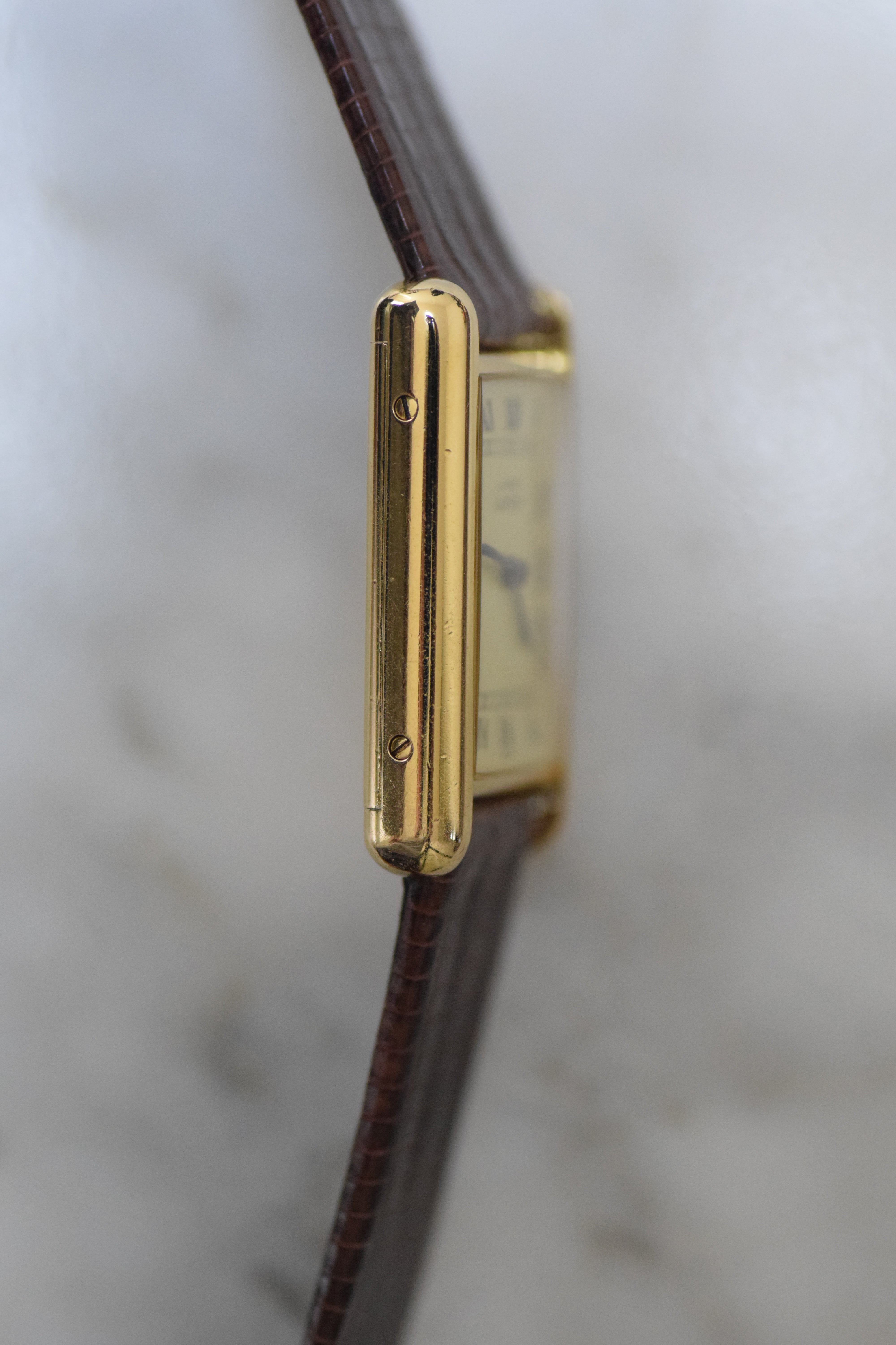 廃盤マスト ドゥ カルティエ タンク(マストタンク) ヴィンテージウォッチ アイボリー LMサイズ 手巻き