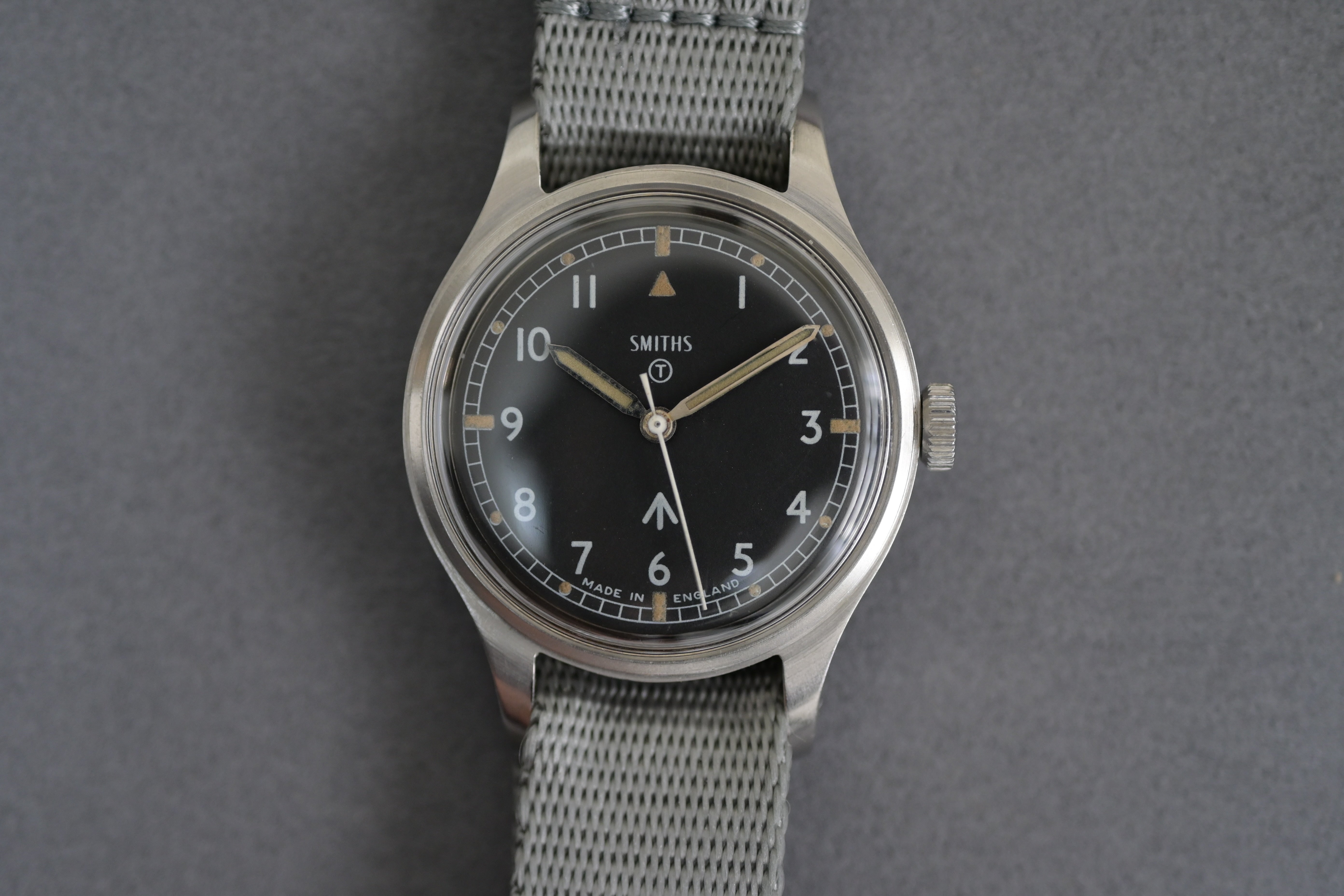 スミス(Smiths)イギリス陸軍用腕時計 ブロードアロー W10 1967年支給品