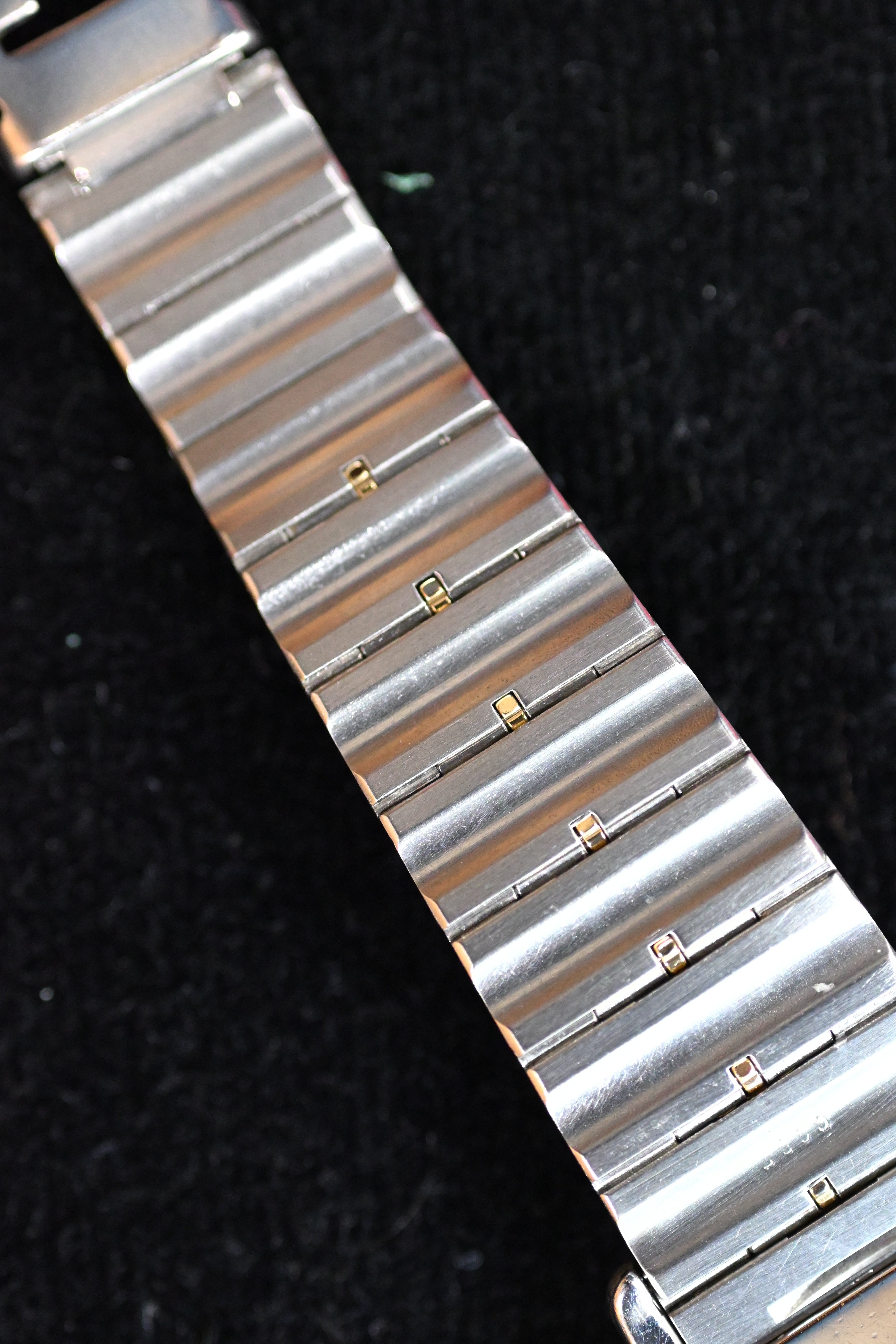 "International Warranty Included" Cartier Santos Galbe LM Size Godron Bracelet Stainless Steel x Gold Combination Automatic Model Ref.2961