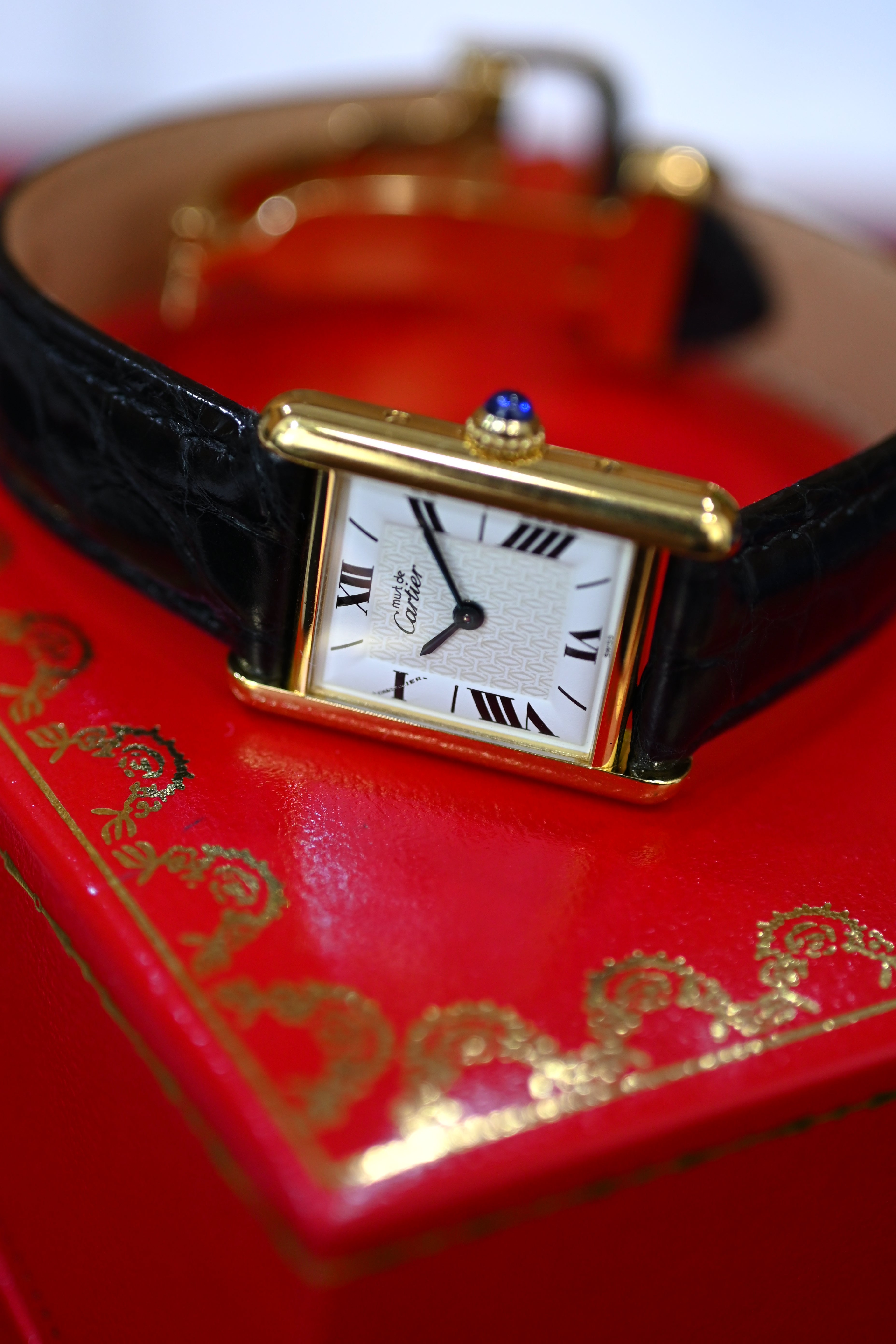 Must de Cartier Tank Ladies Vintage Watch Inner Grey SM Size Pure Silver with 18K Vermeil