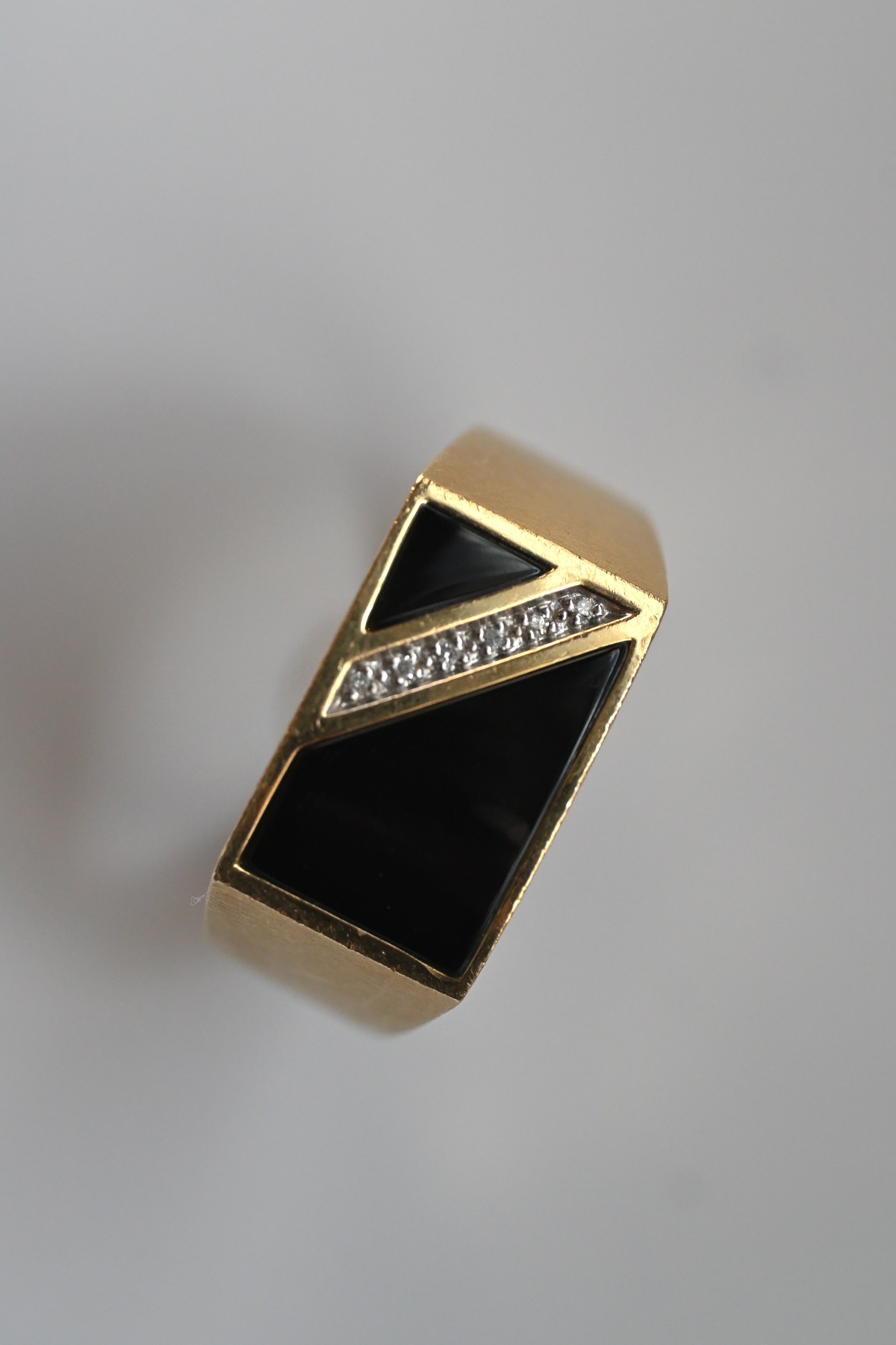 14K 6.70g オニキス & ダイヤモンド・スラッシュリング