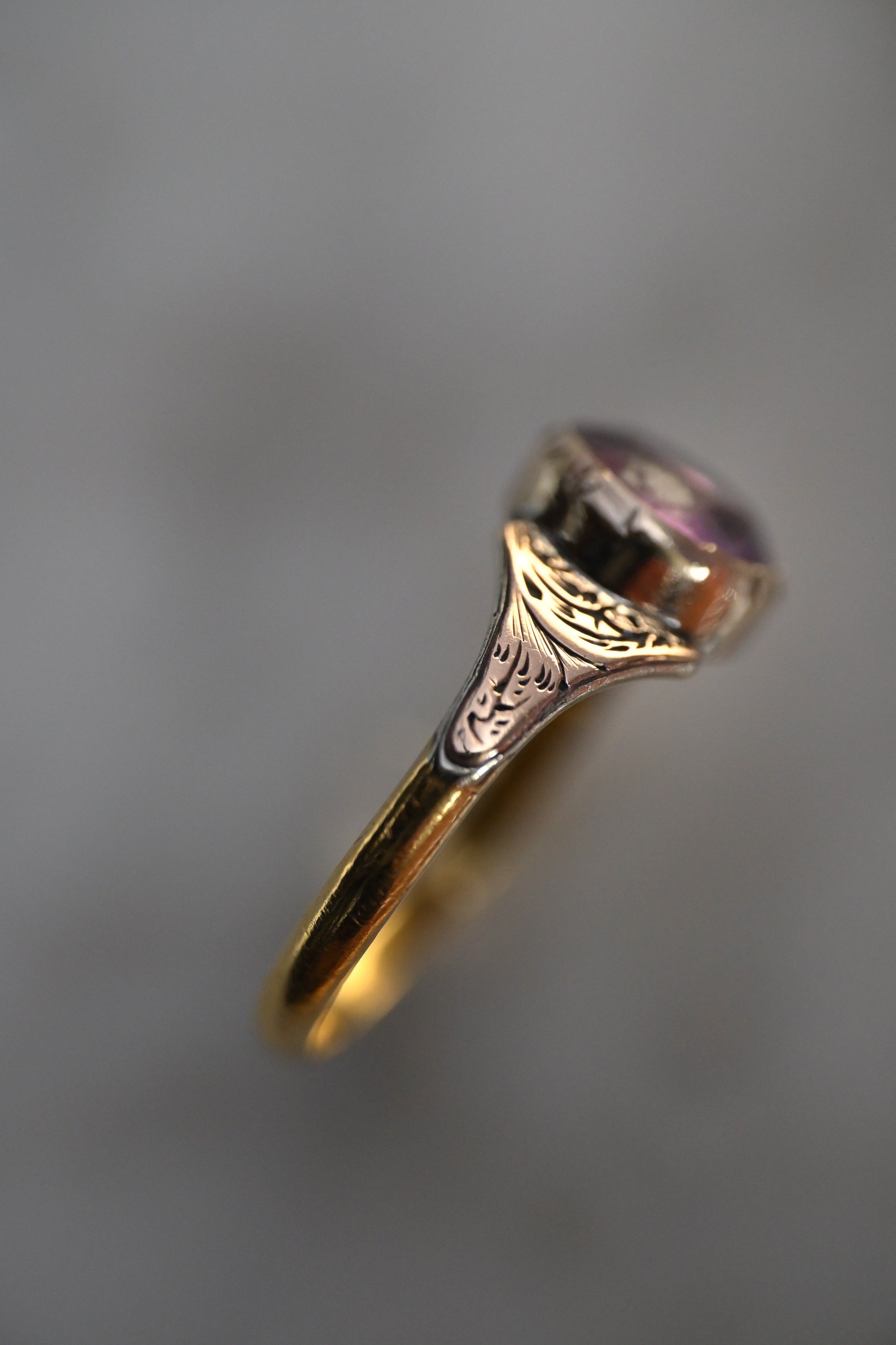 【18世紀・ジョージアン】稀少 18K/9K ゴールド 天然アメジストリング