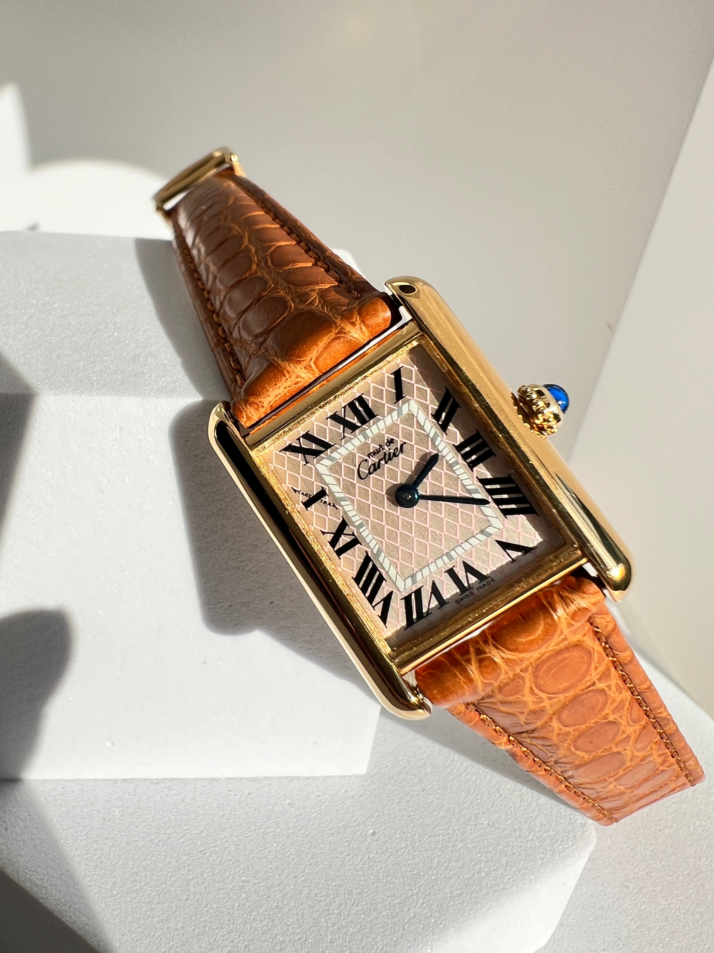 マスト ドゥ カルティエ タンク レディースヴィンテージウォッチ ピンク アクアリーノ MMサイズ 純銀に18Kヴェルメイユ