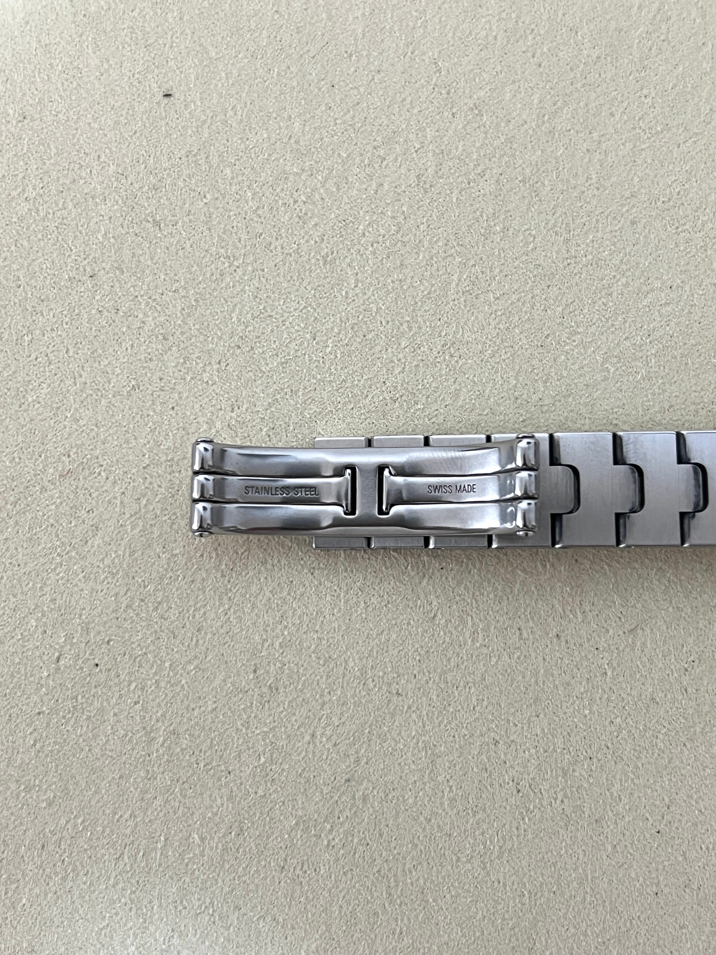 カルティエ サントスガルべSMサイズ コンビ クオーツ レディースウォッチ(ボックス付き)