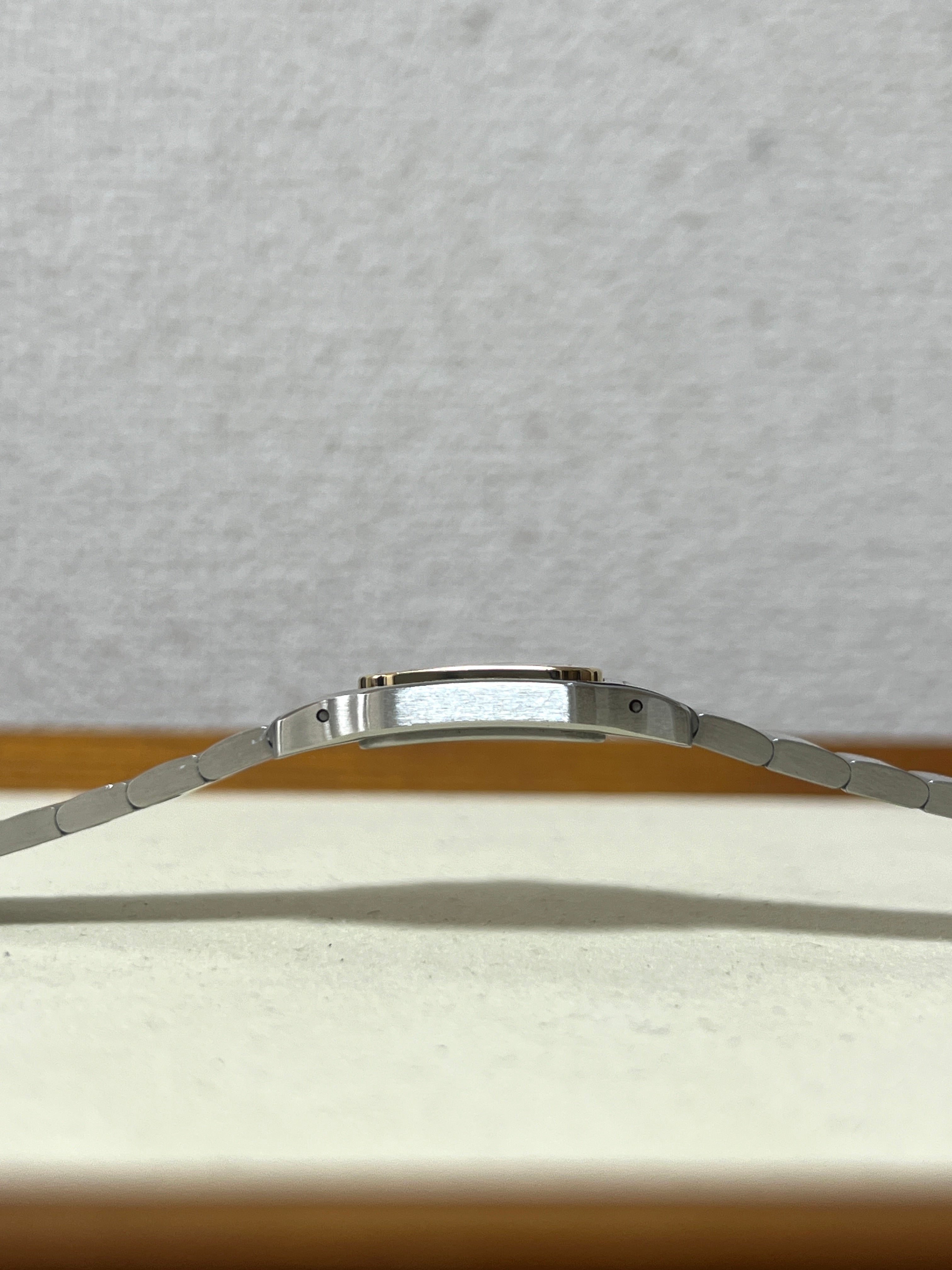 カルティエ サントスガルべSMサイズ コンビ クオーツ レディースウォッチ(ボックス付き)