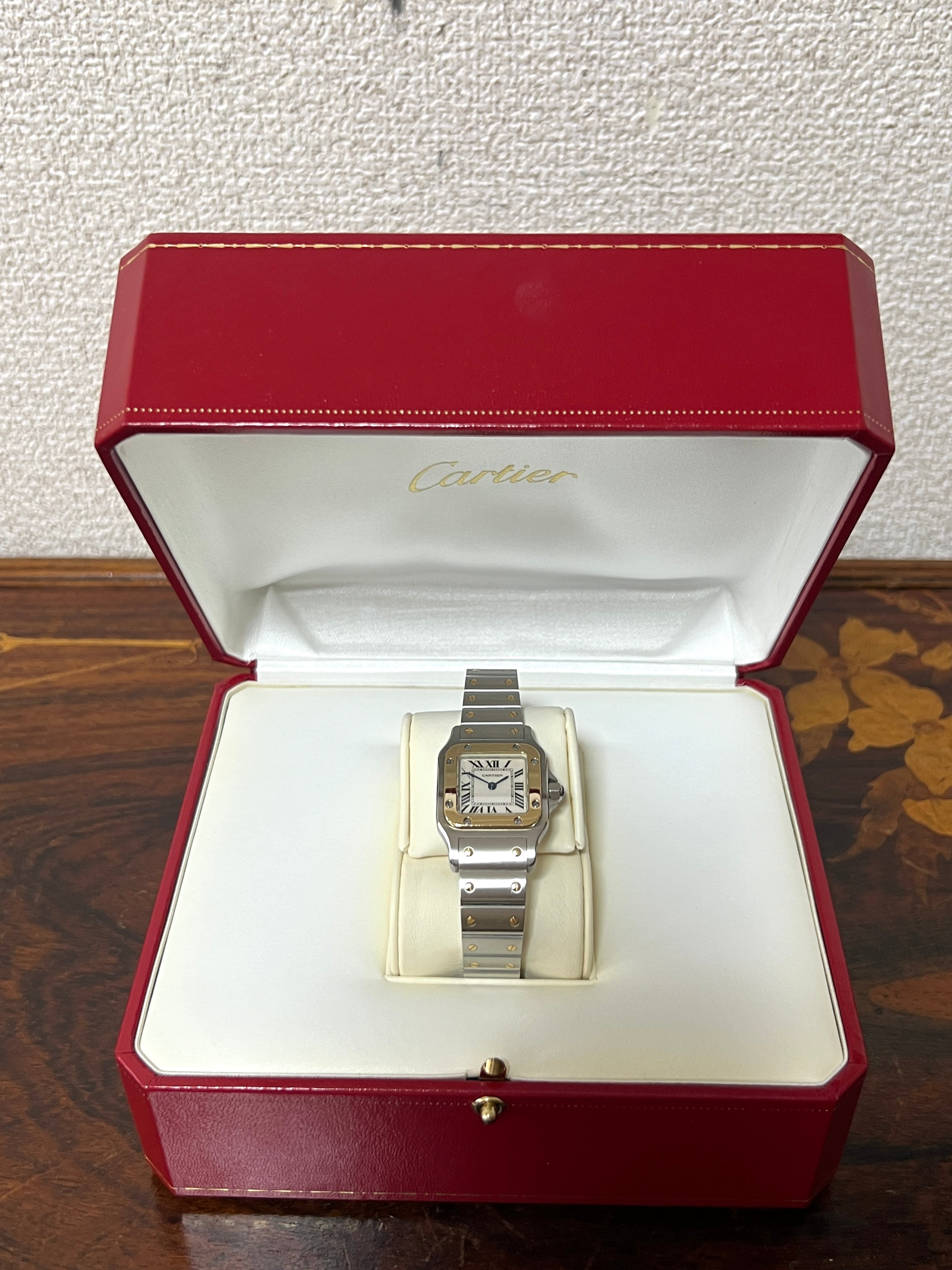 カルティエ サントスガルべSMサイズ コンビ クオーツ レディースウォッチ(ボックス付き)
