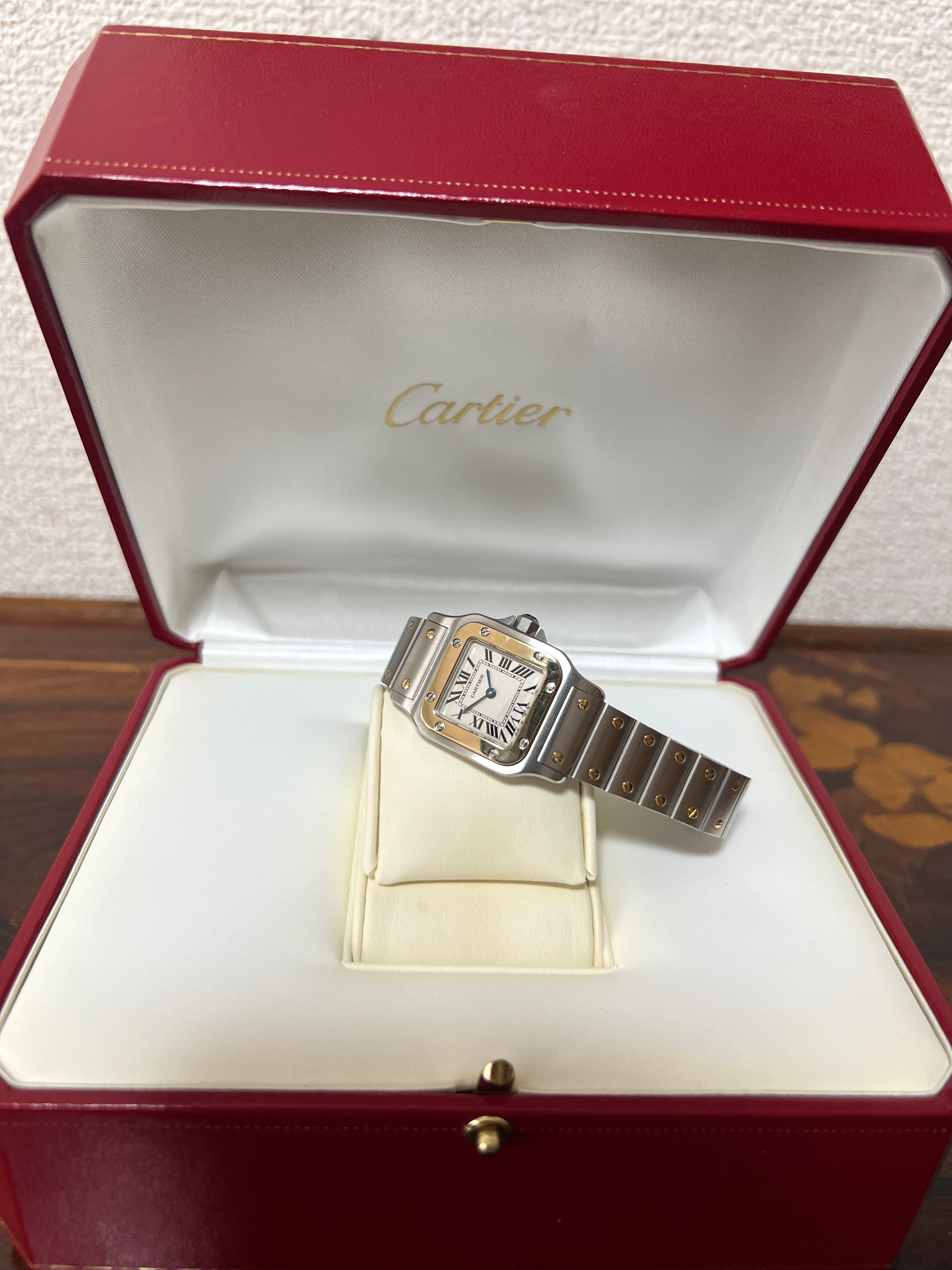 カルティエ サントスガルべSMサイズ コンビ クオーツ レディースウォッチ(ボックス付き)