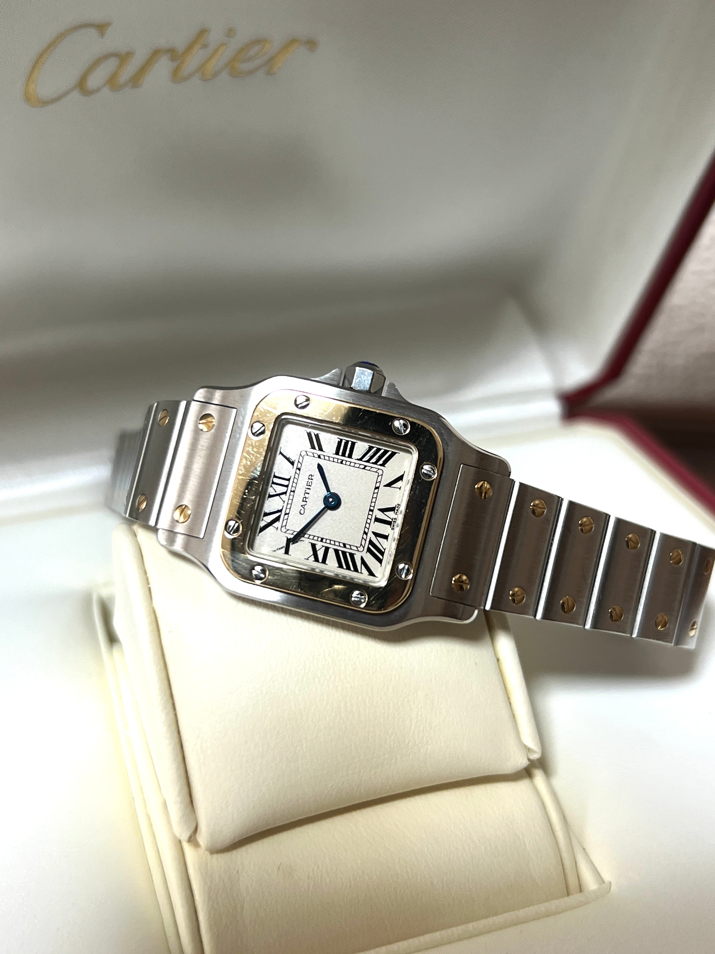 カルティエ サントスガルべSMサイズ コンビ クオーツ レディースウォッチ(ボックス付き)