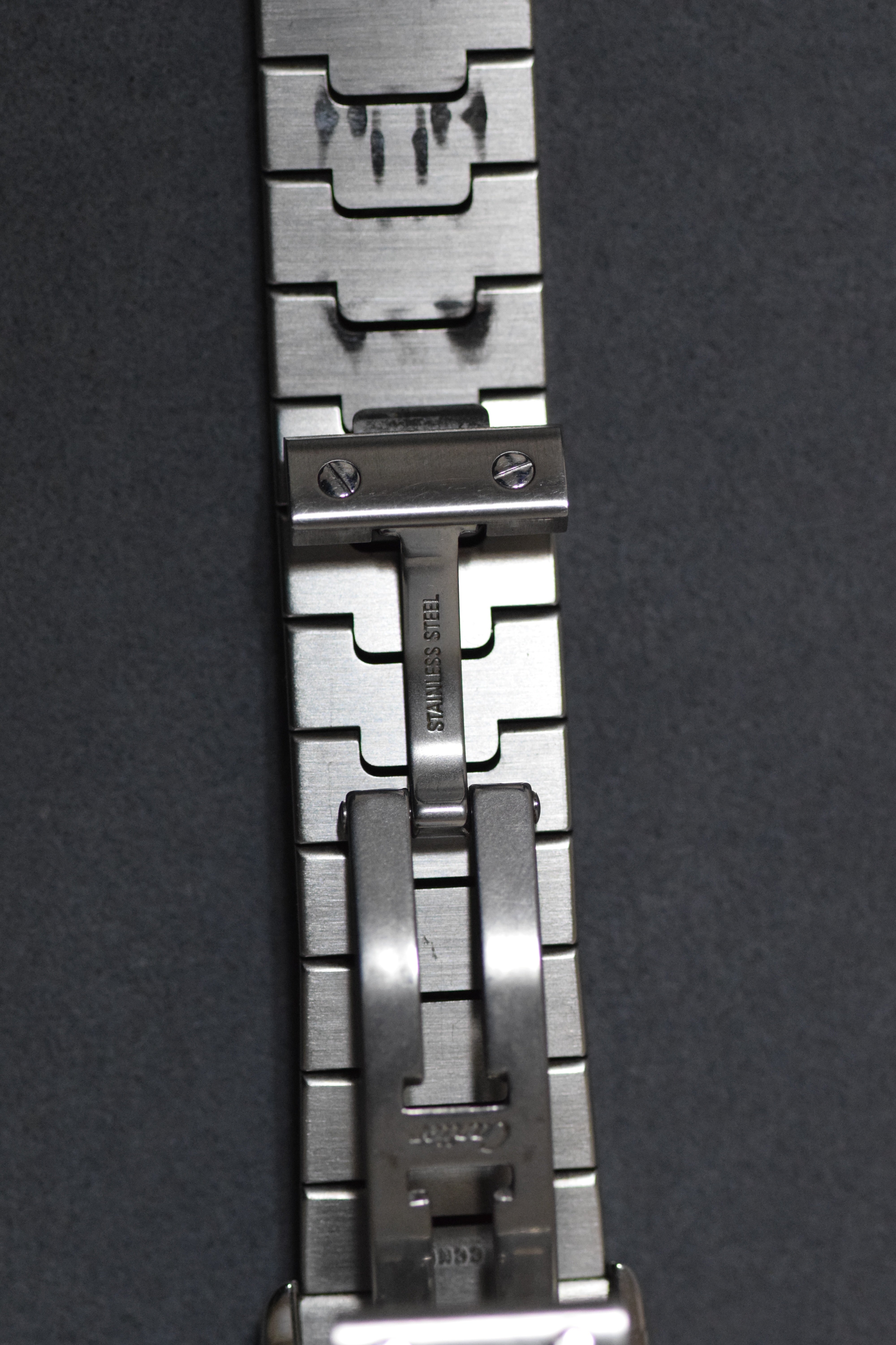 カルティエ サントスガルべLMサイズ ギョーシェ彫 自動巻 オールステンレス  Ref:2319