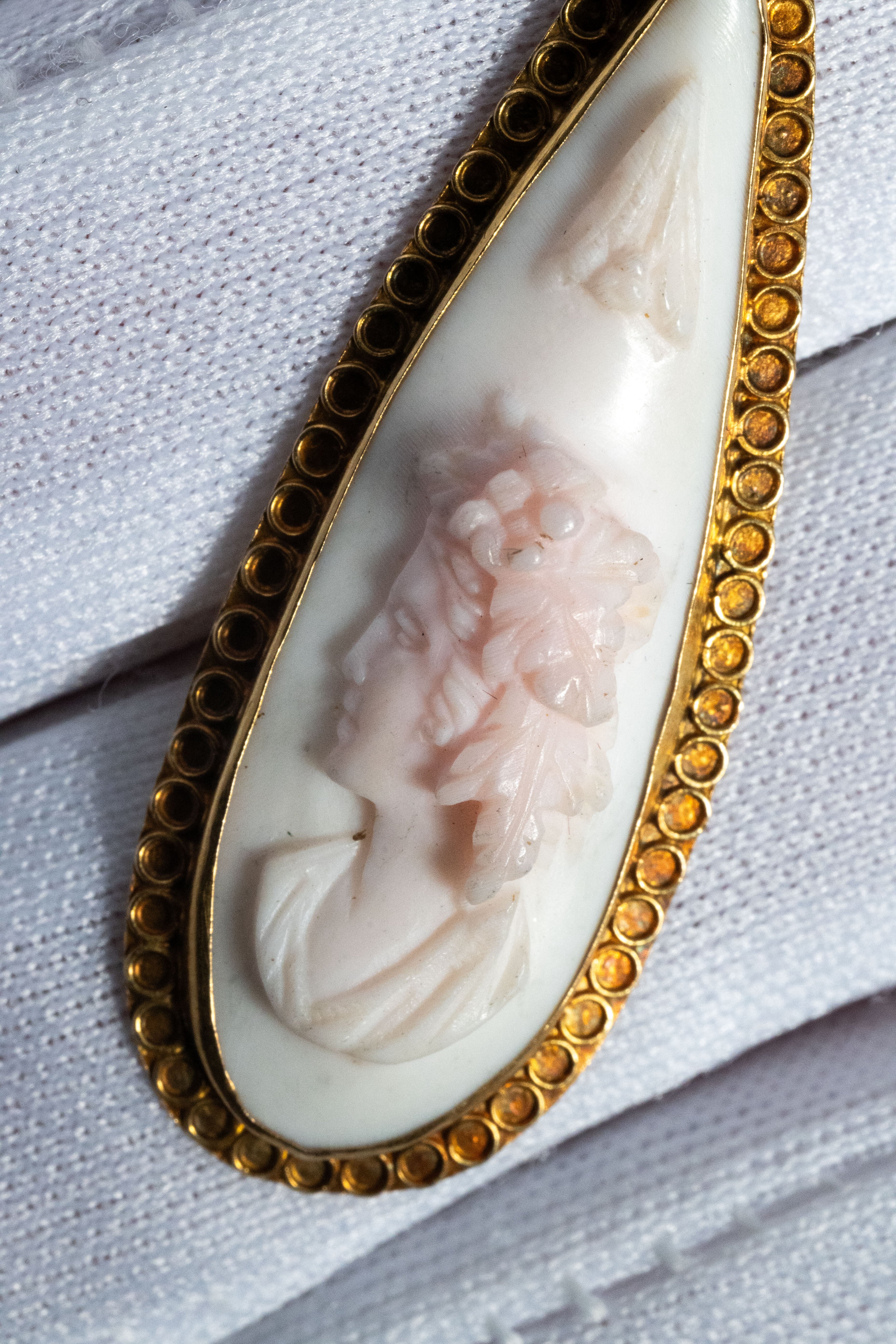 19世紀 ヴィクトリアン 15金 7.2g ルビー & 珊瑚カメオ エトルスカン・スタイル・ピアス