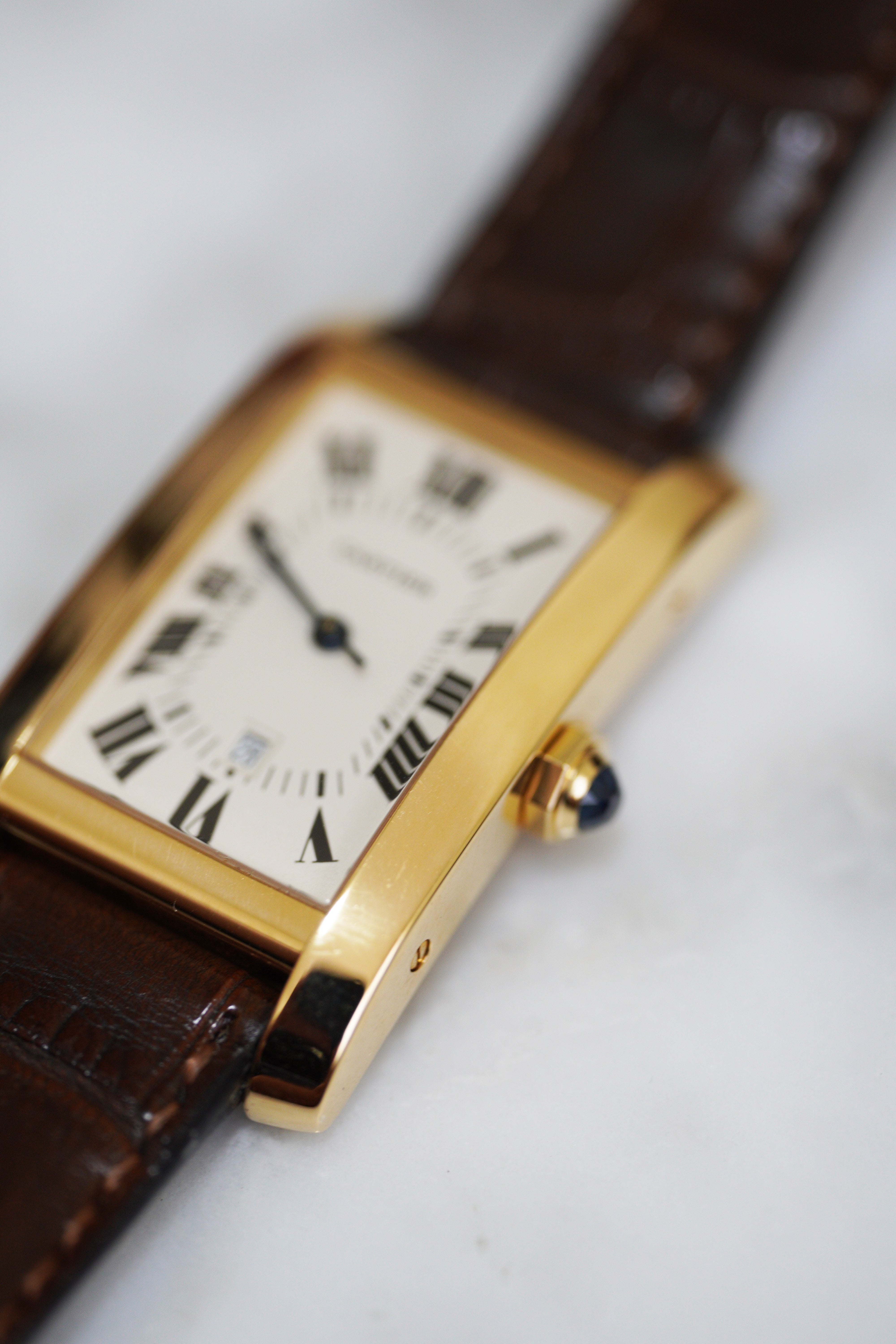 CARTIER カルティエ タンクアメリカン 18KYG MMサイズ W2600851