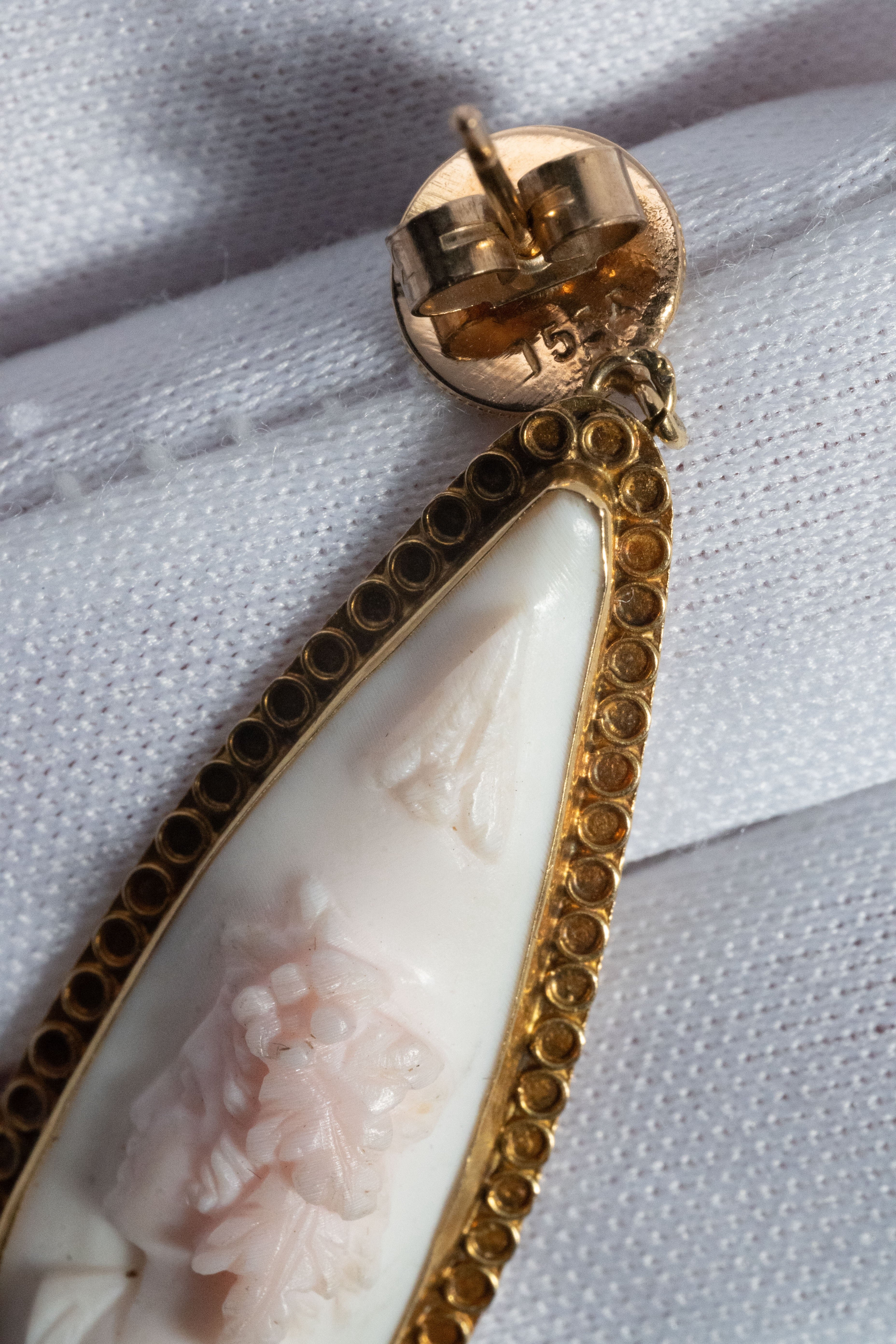 19世紀 ヴィクトリアン 15金 7.2g ルビー & 珊瑚カメオ エトルスカン・スタイル・ピアス