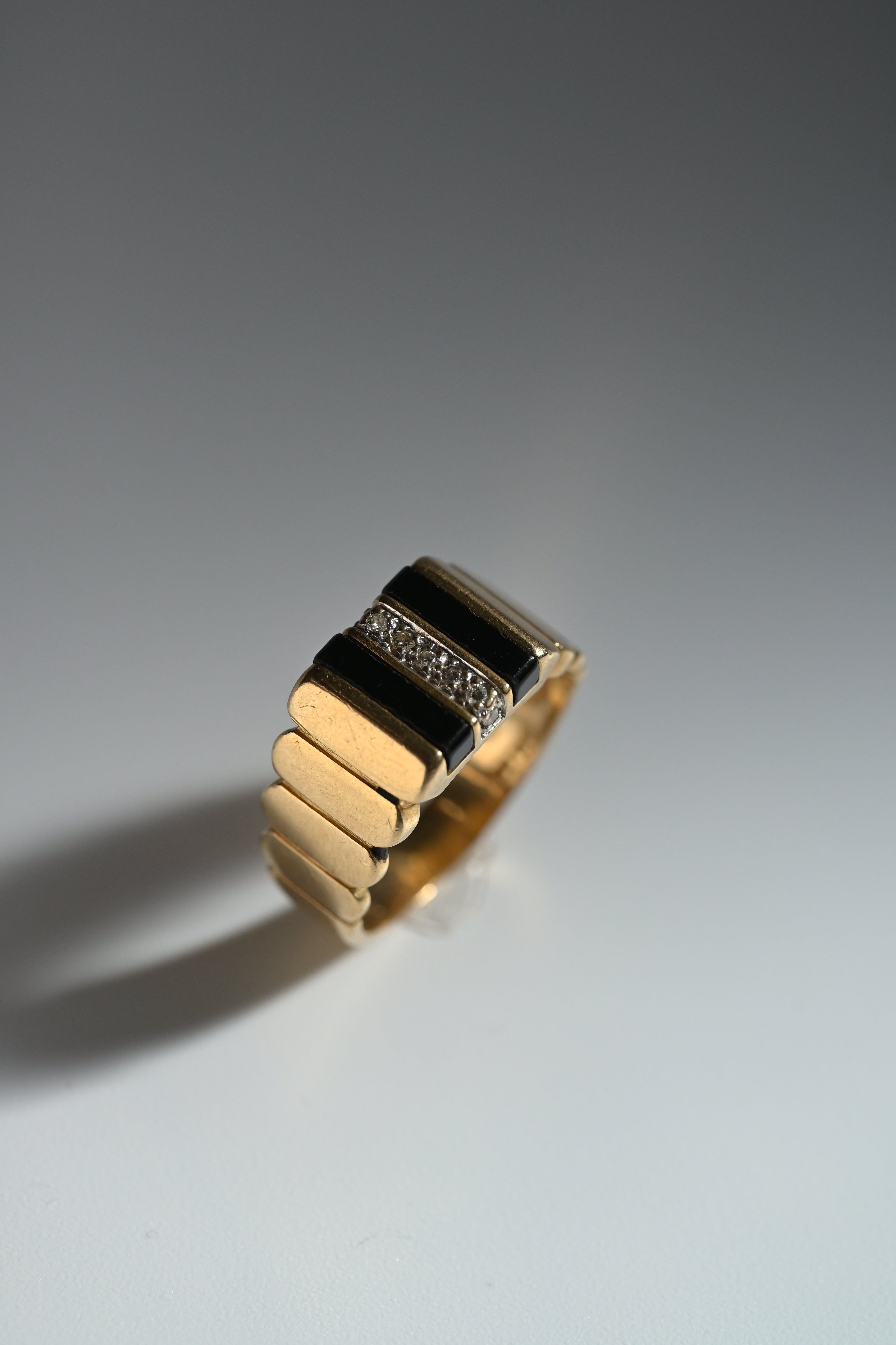 14K 8.55g オニキス ＆ ダイヤモンド・シグネットリング