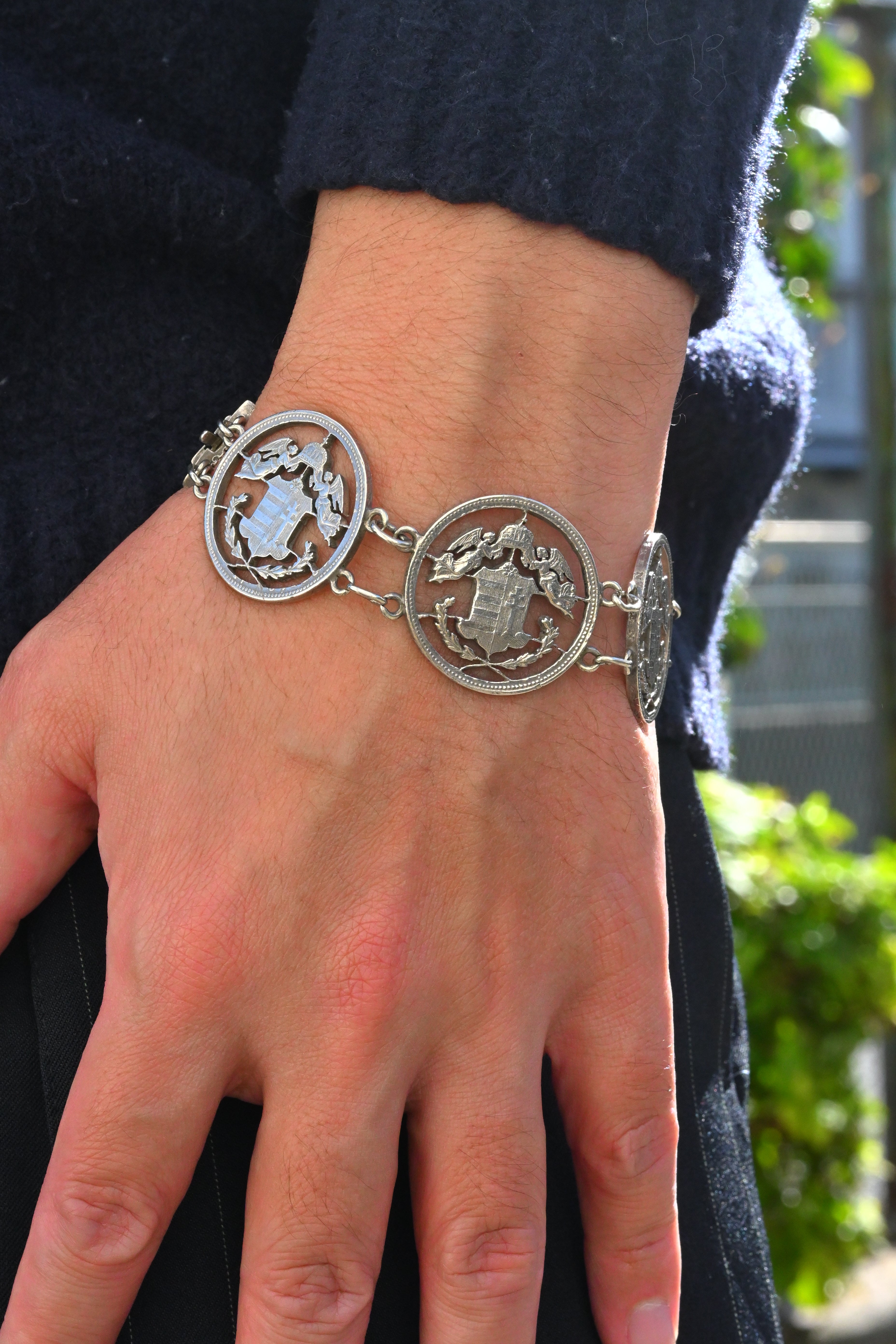 銀製 ハンガリー帝国 5コロナ透かし彫りブレスレット