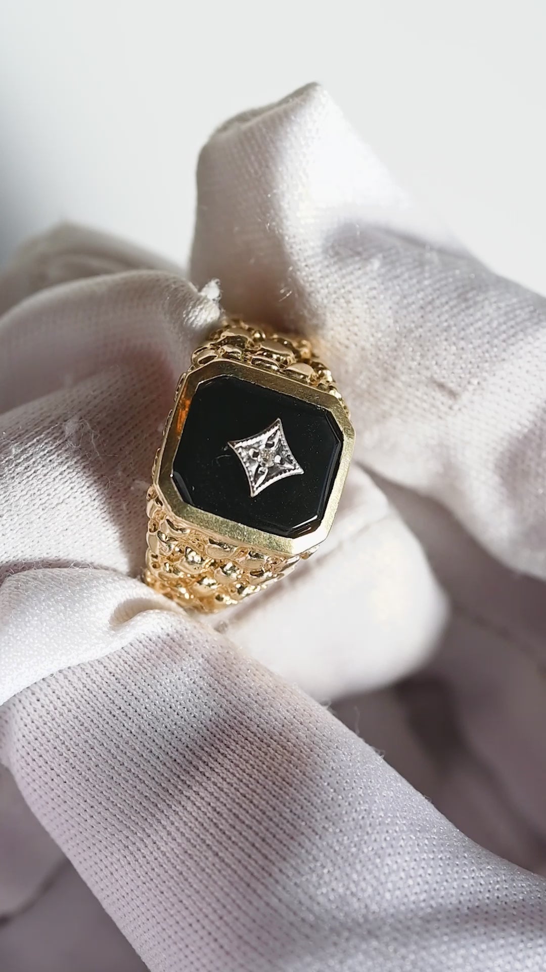 10K 5.89g オニキス ＆ 星留めダイヤ・メンズ ヴィンテージリング